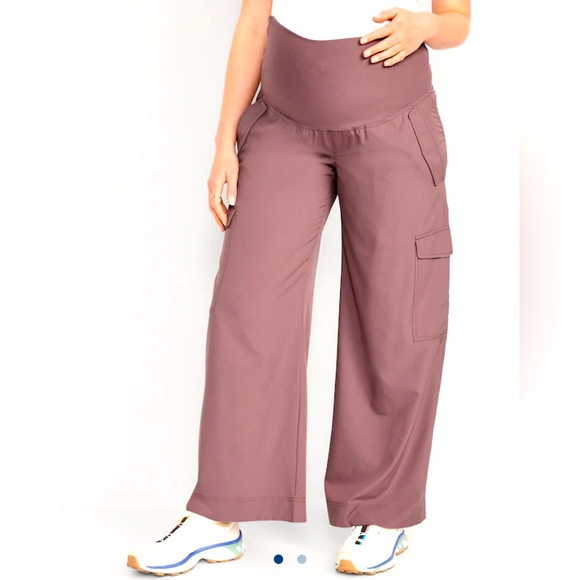 2/$30 Maternity Rollover-Waist StretchTech Cargo Pants, Large - Picture 1 of 10